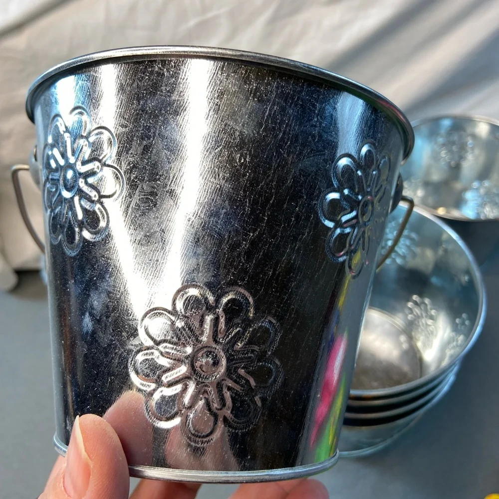 N/A silver color